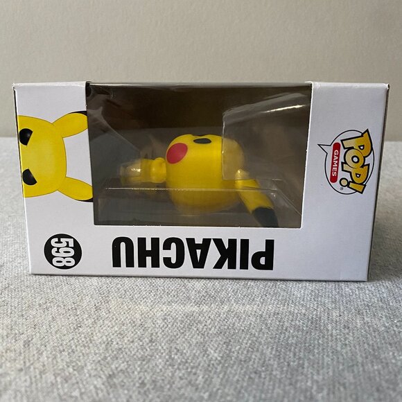 NWT Funko POP! Games #598 Pokémon Pikachu Vinyl Figure - Picture 6 of 9